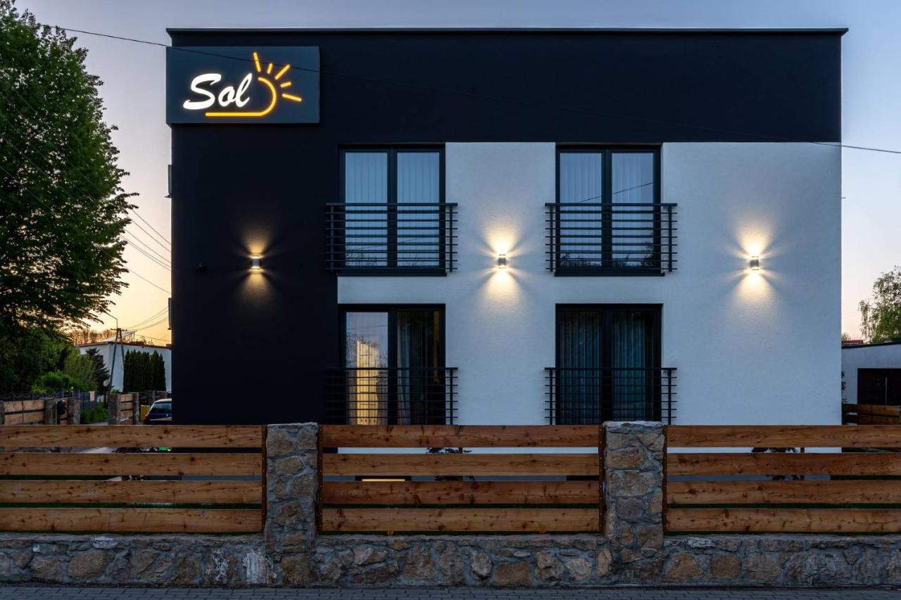 Villa Sol オシフィエンチム エクステリア 写真